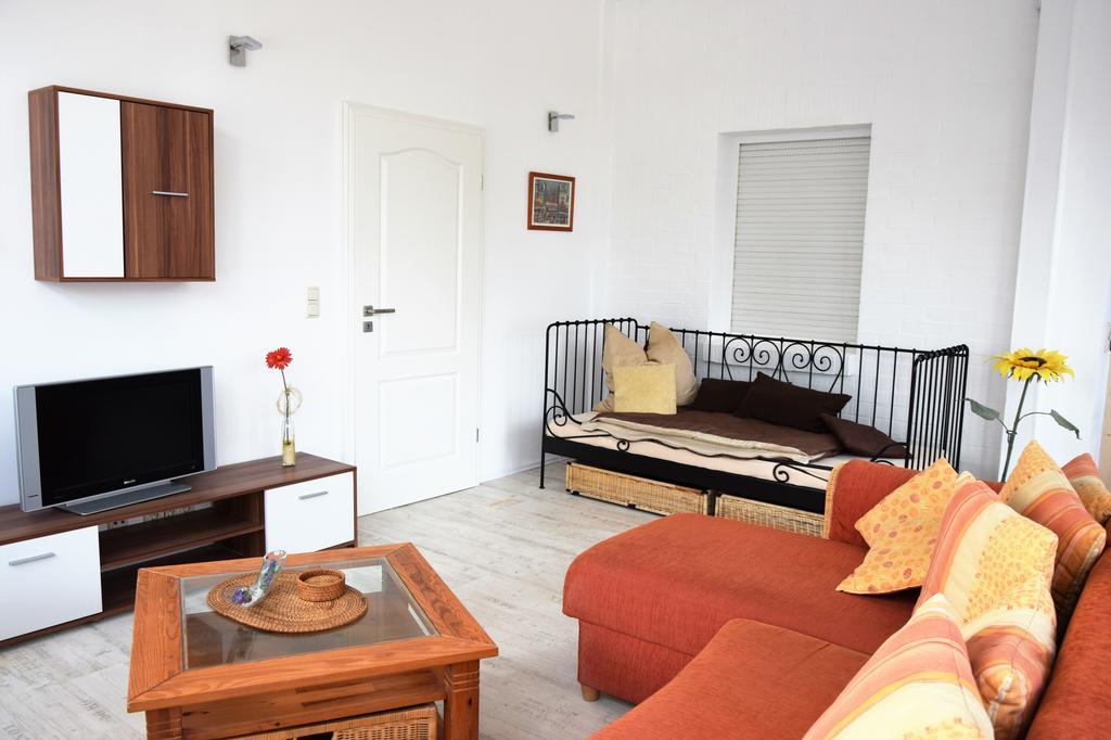 Urlaub Im Wintergarten Rostock-Lichtenhagen-Dorf Apartament Zewnętrze zdjęcie