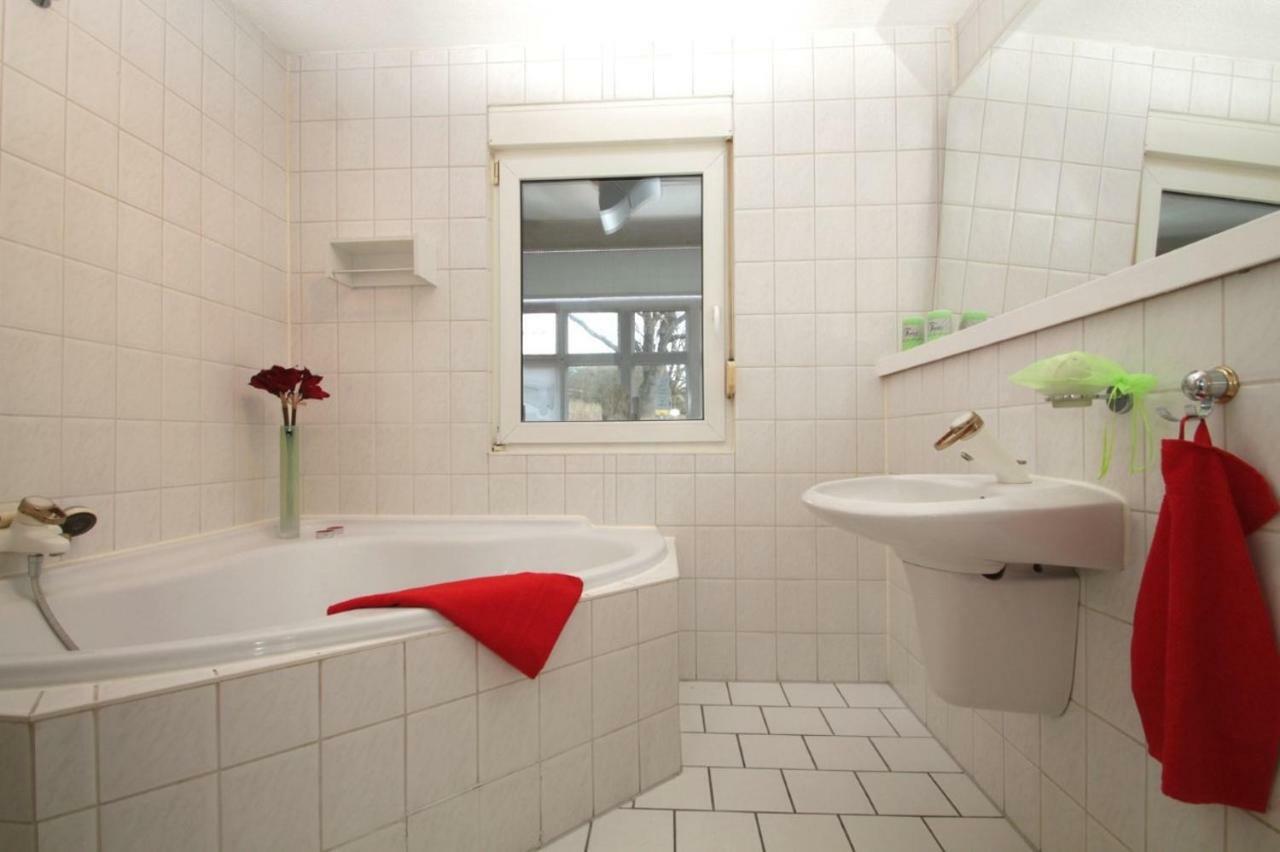 Urlaub Im Wintergarten Rostock-Lichtenhagen-Dorf Apartament Zewnętrze zdjęcie